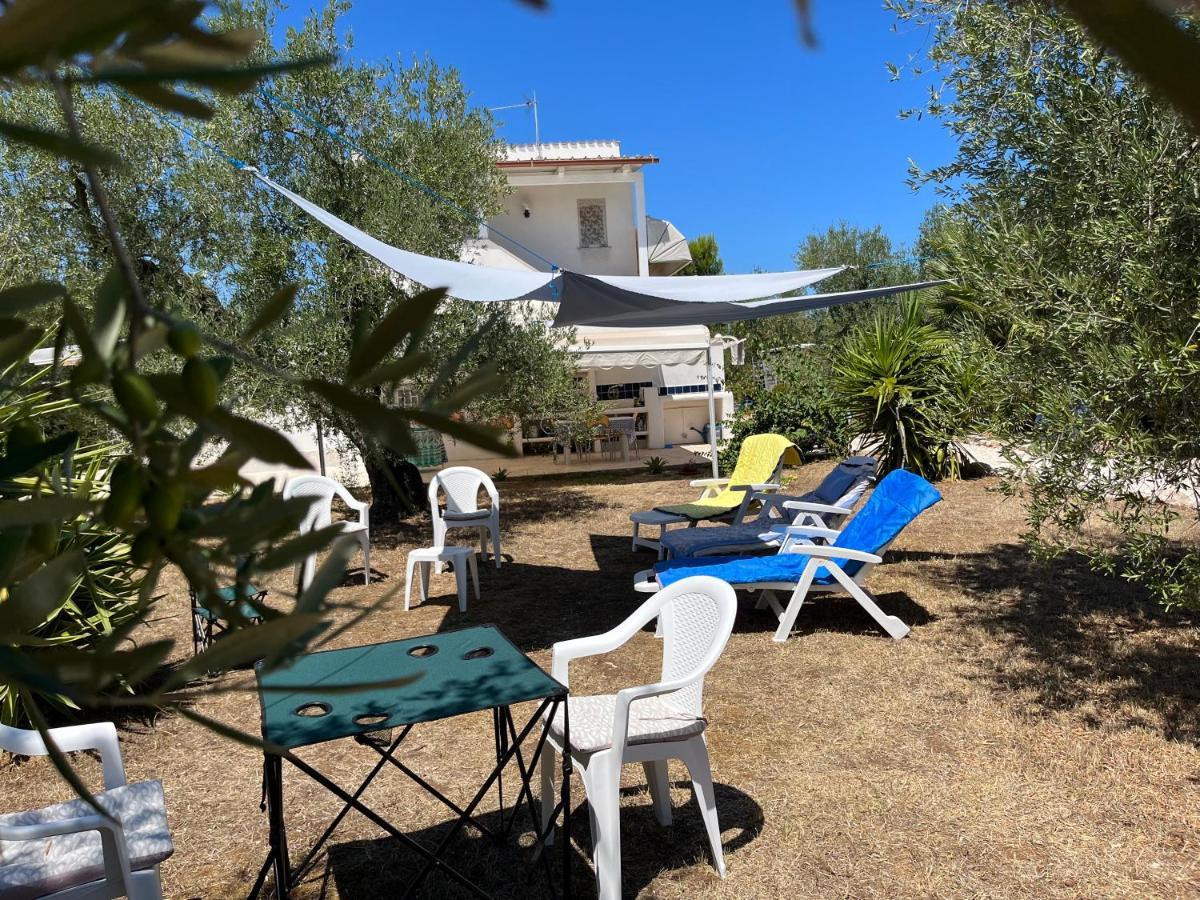 B&B Villa Mediterranee Con Parking Space Trani Ngoại thất bức ảnh