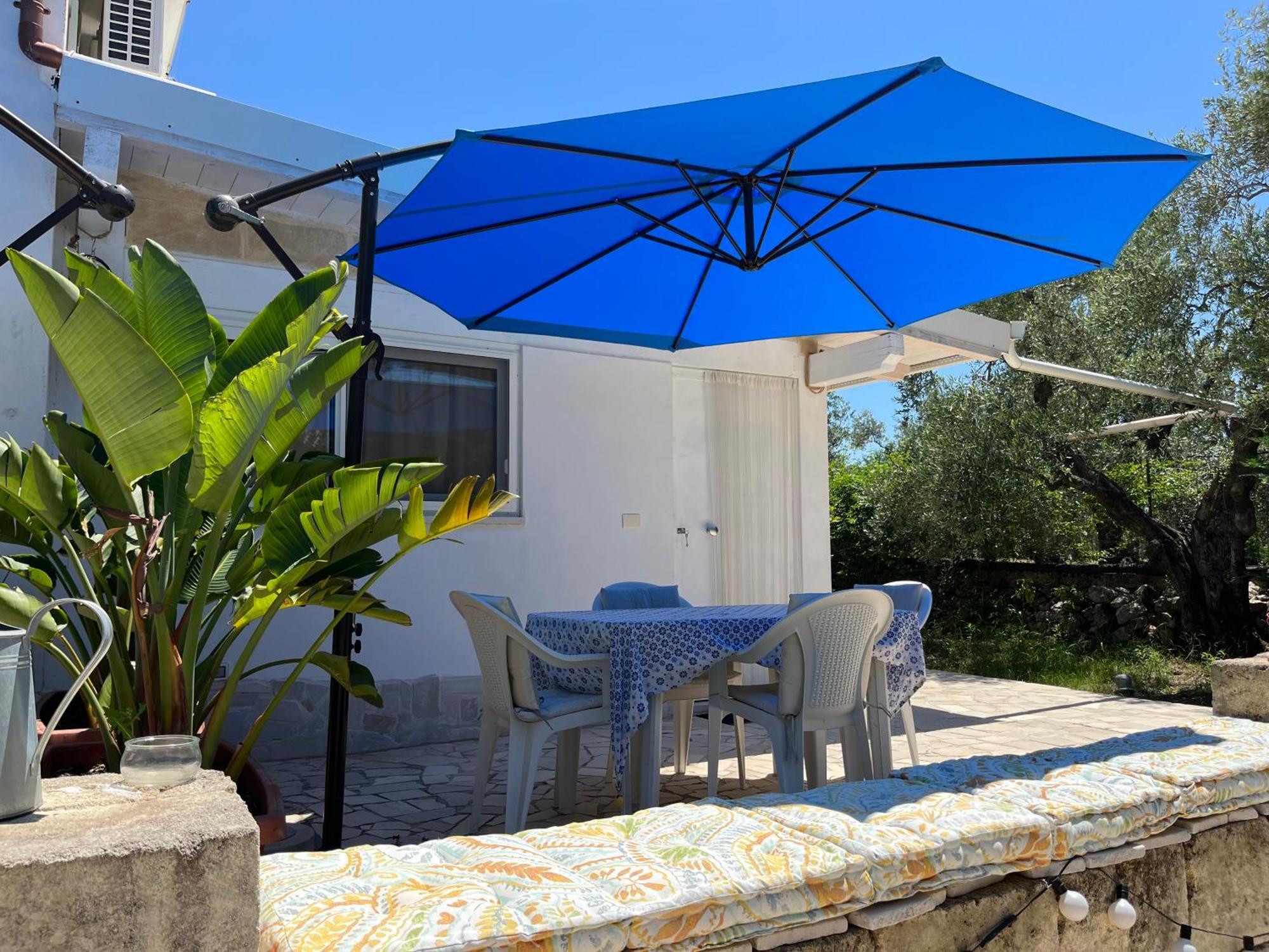B&B Villa Mediterranee Con Parking Space Trani Ngoại thất bức ảnh